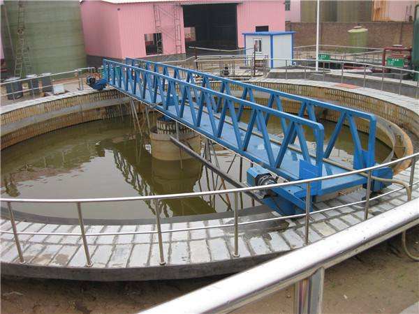 污水案例處理現(xiàn)場(chǎng)